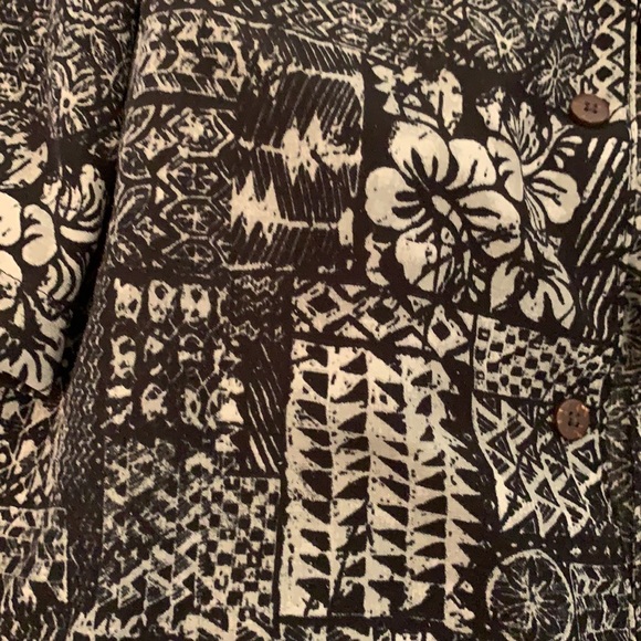 hawaiian button down - Picture 2 of 2